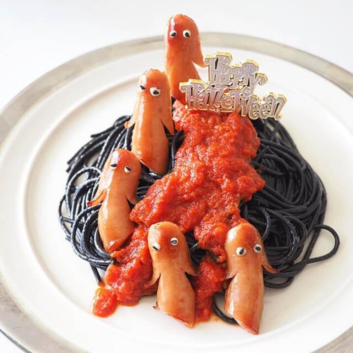 真っ黒イカスミパスタ